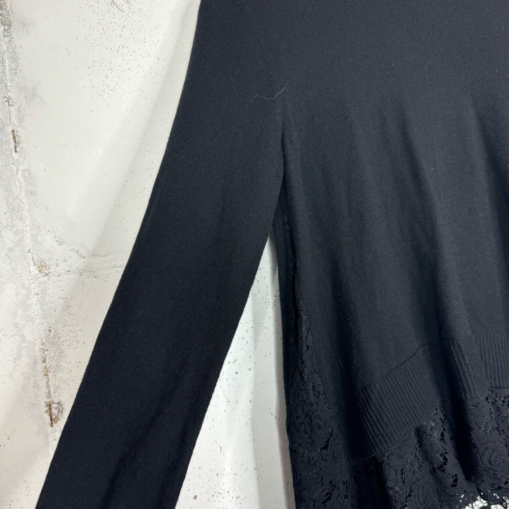 Broome Street Kate Spade Black Lace Trim Mock Neck Sweater Big Pearls Medium - Picture 6 of 9